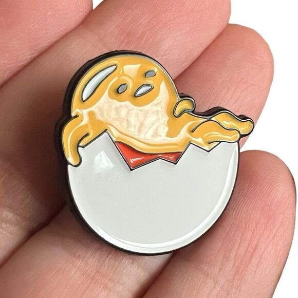 Kawaii Sleepy Egg Enamel Pin - Picture 3 of 7